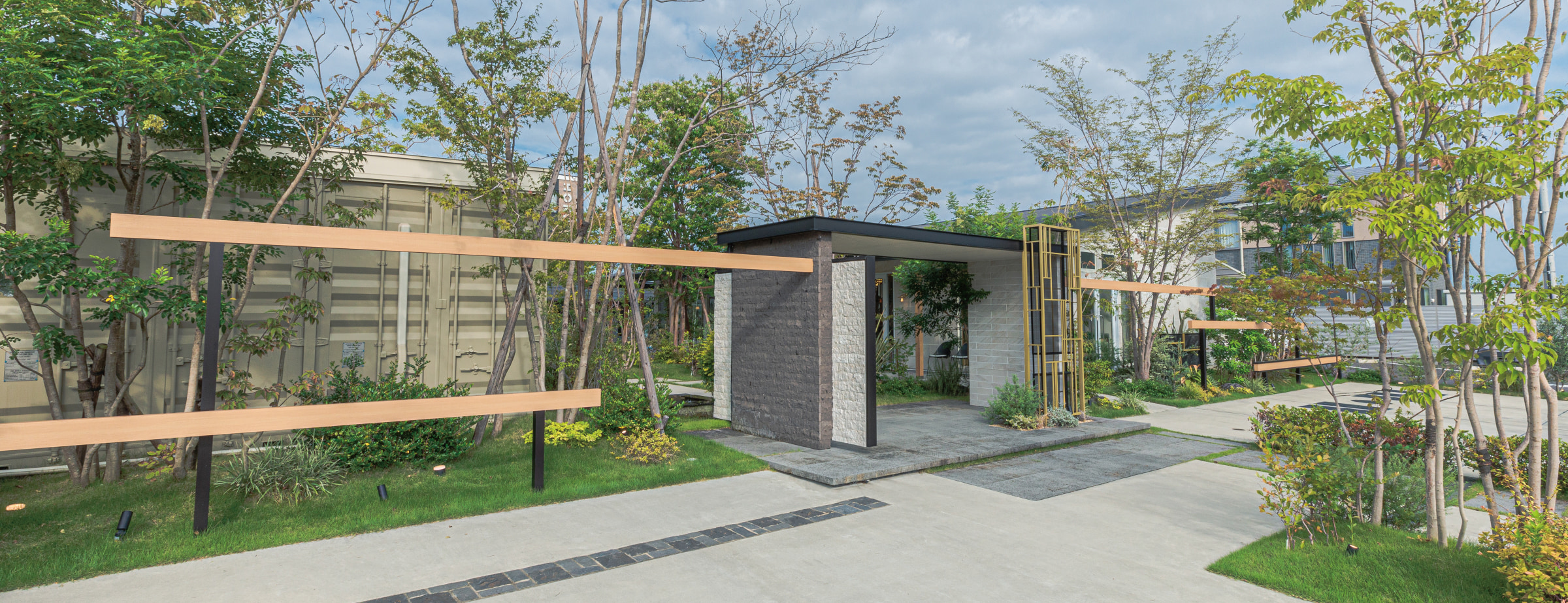 Healing Forest Gardenの実際のエントランスと外観